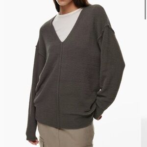 Aritzia | Hush Knit V-Neck Sweater
